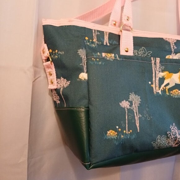 New Mystical Unicorn Sling Crossbody Purse Shoulder Large Green Pink Diaper Bag - Picture 4 of 11